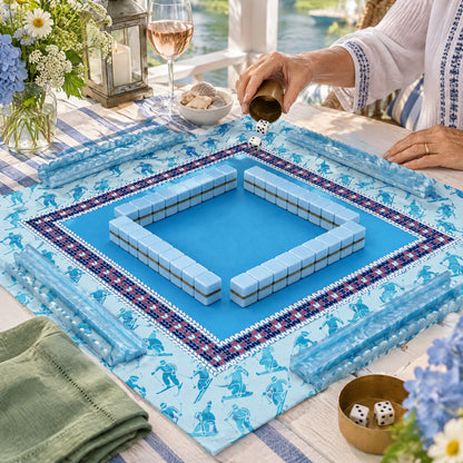 Blue Lakeside American Mahjong Set, a game in progress