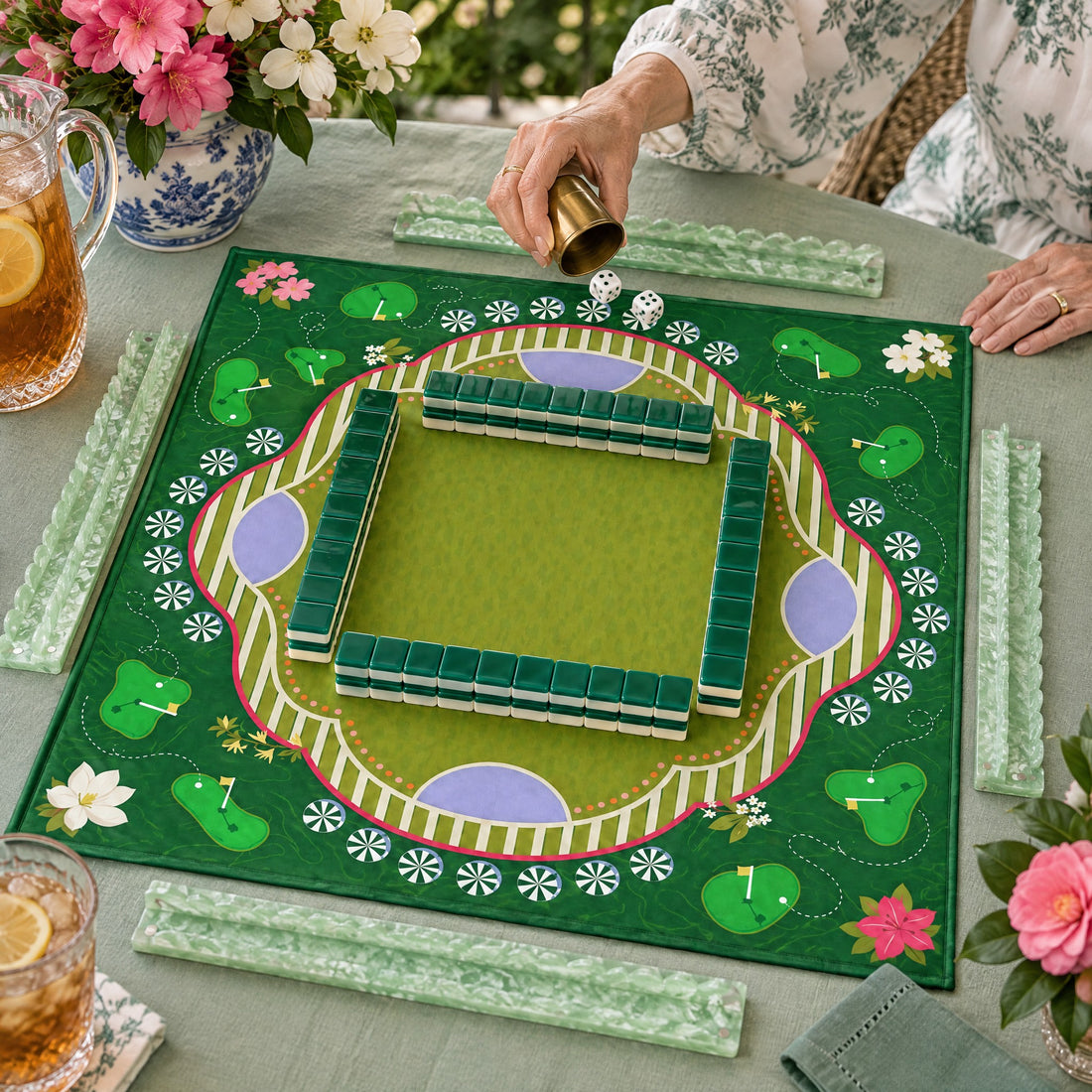 Southern Blooms American Mahjong Set, a game in progress